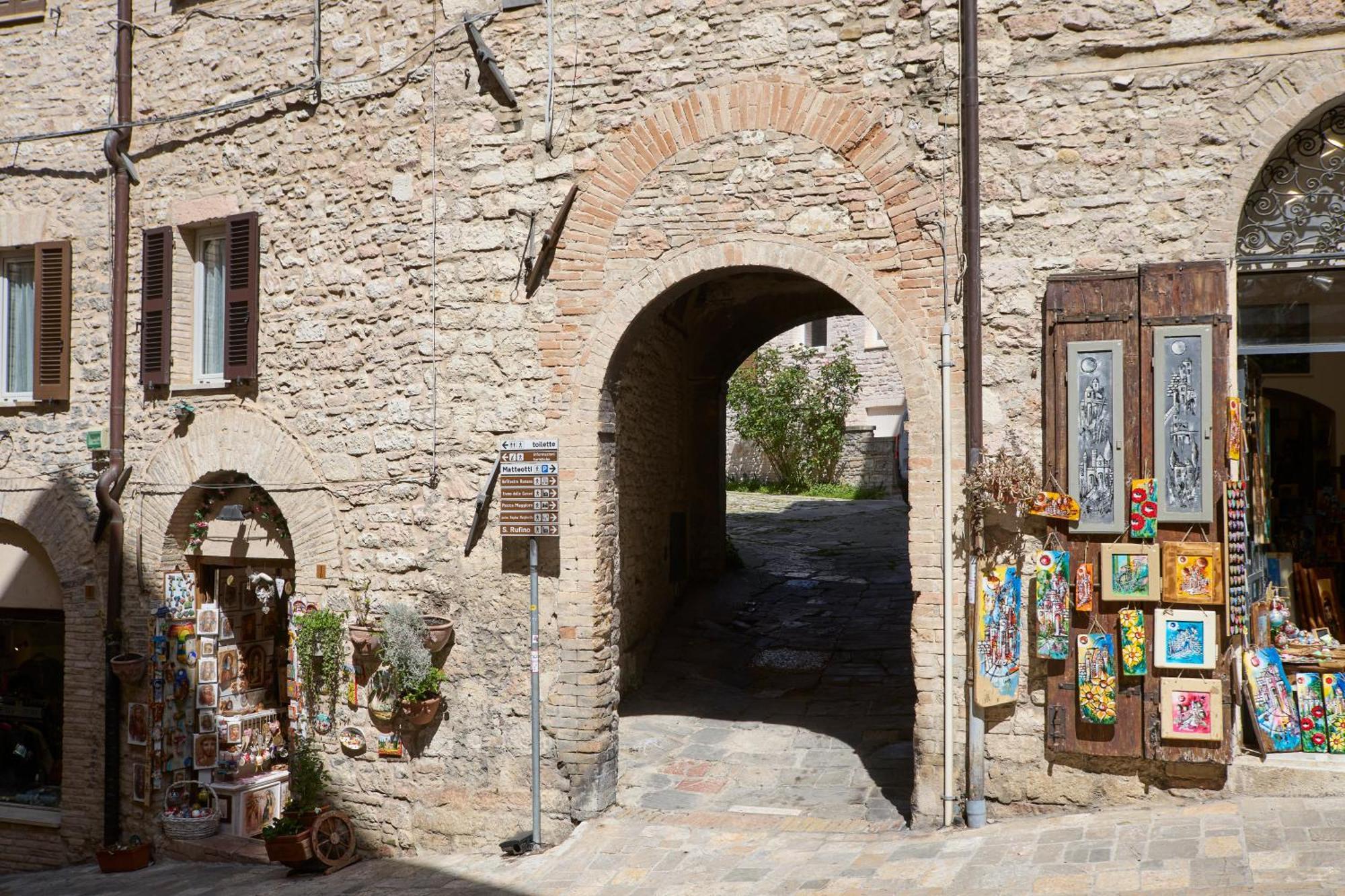 阿西西Il Cortile Di San Rufino公寓 外观 照片